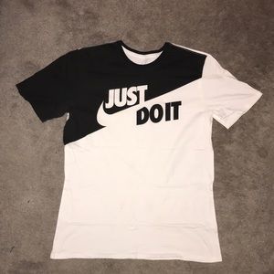 Nike T-Shirt